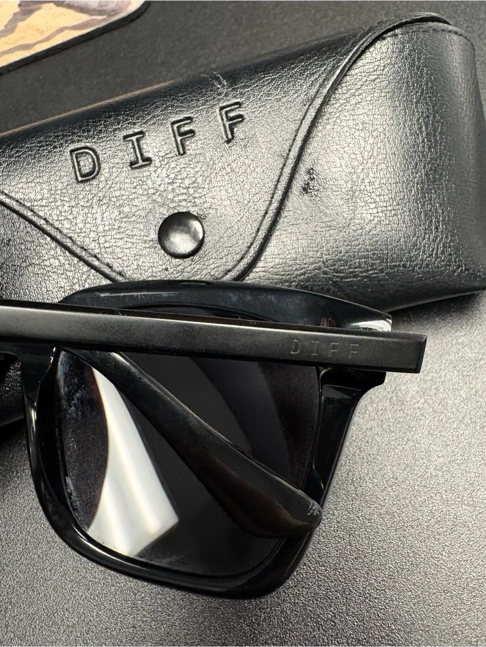 Diff Eyewear Black Oversized Cat-Eye Sunglasses